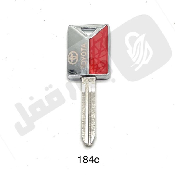 267 چیپ خور تویوتا فلزی قرمز
